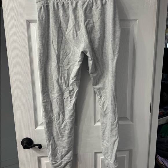 Women's Gray Wildcats Joggers - Picture 3 of 3